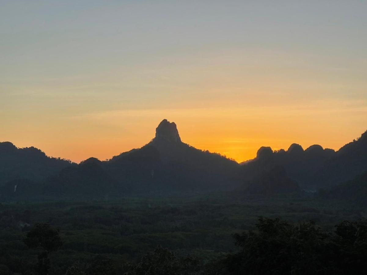 Por Sampao Camp&Resort Ban Pha Saeng Lang ภายนอก รูปภาพ